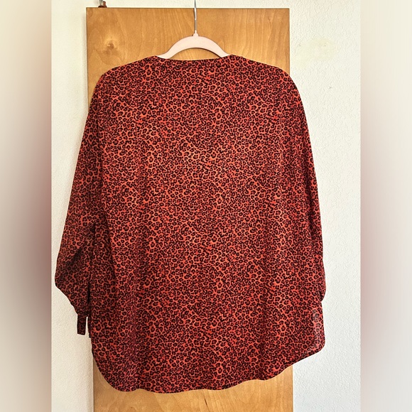 Michael Kors orange and black leopard print shirt. - Picture 2 of 4